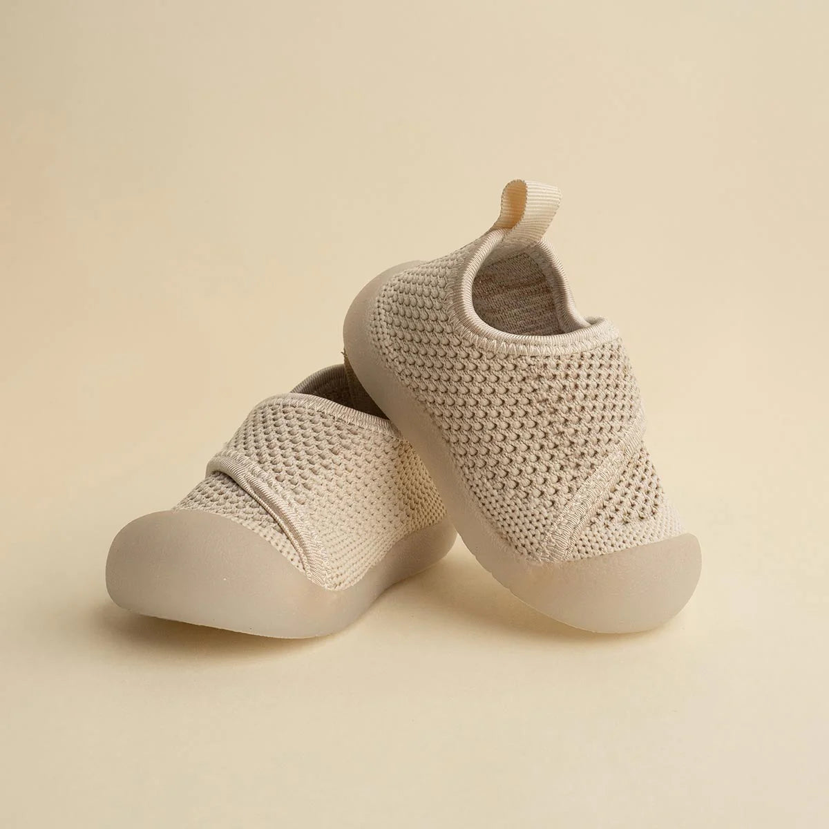 Duckies - Velcro - Oat