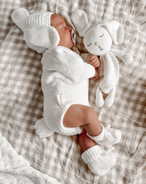 3 Little Crowns - Textured Knit Booties - Ivory