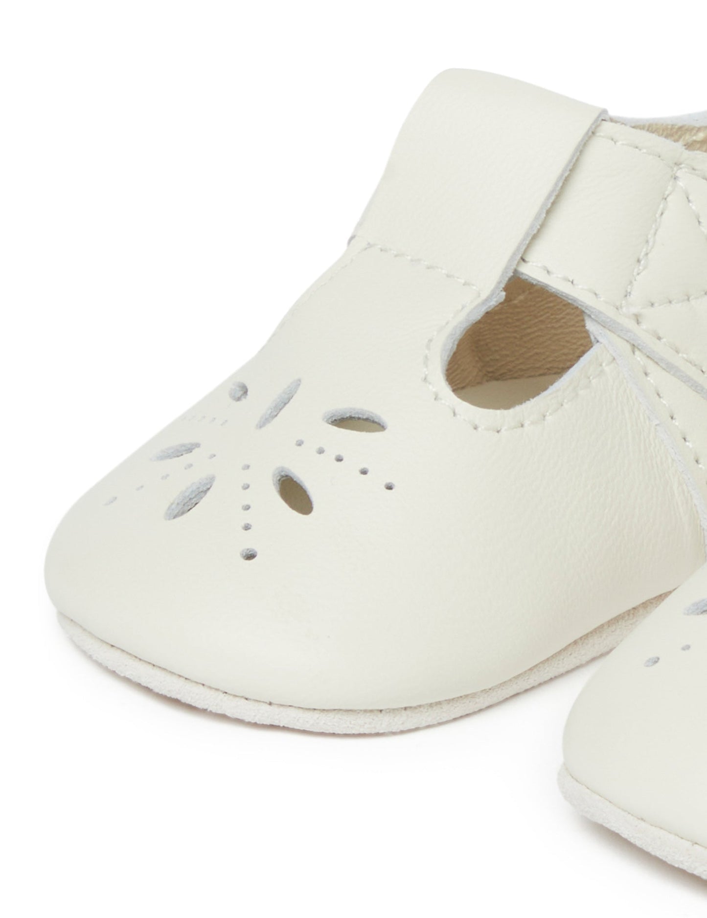 Purebaby - Leather Eyelet T-Bar - Vanilla