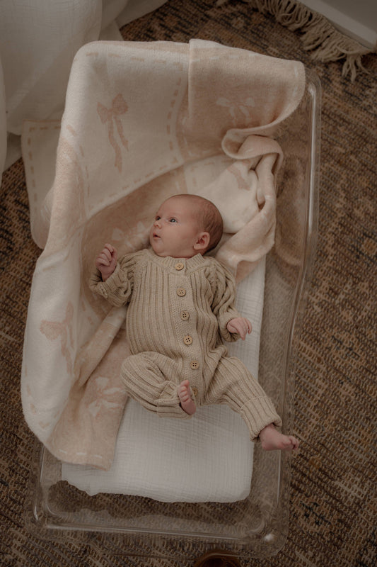 Bow Peep Knitted Blanket