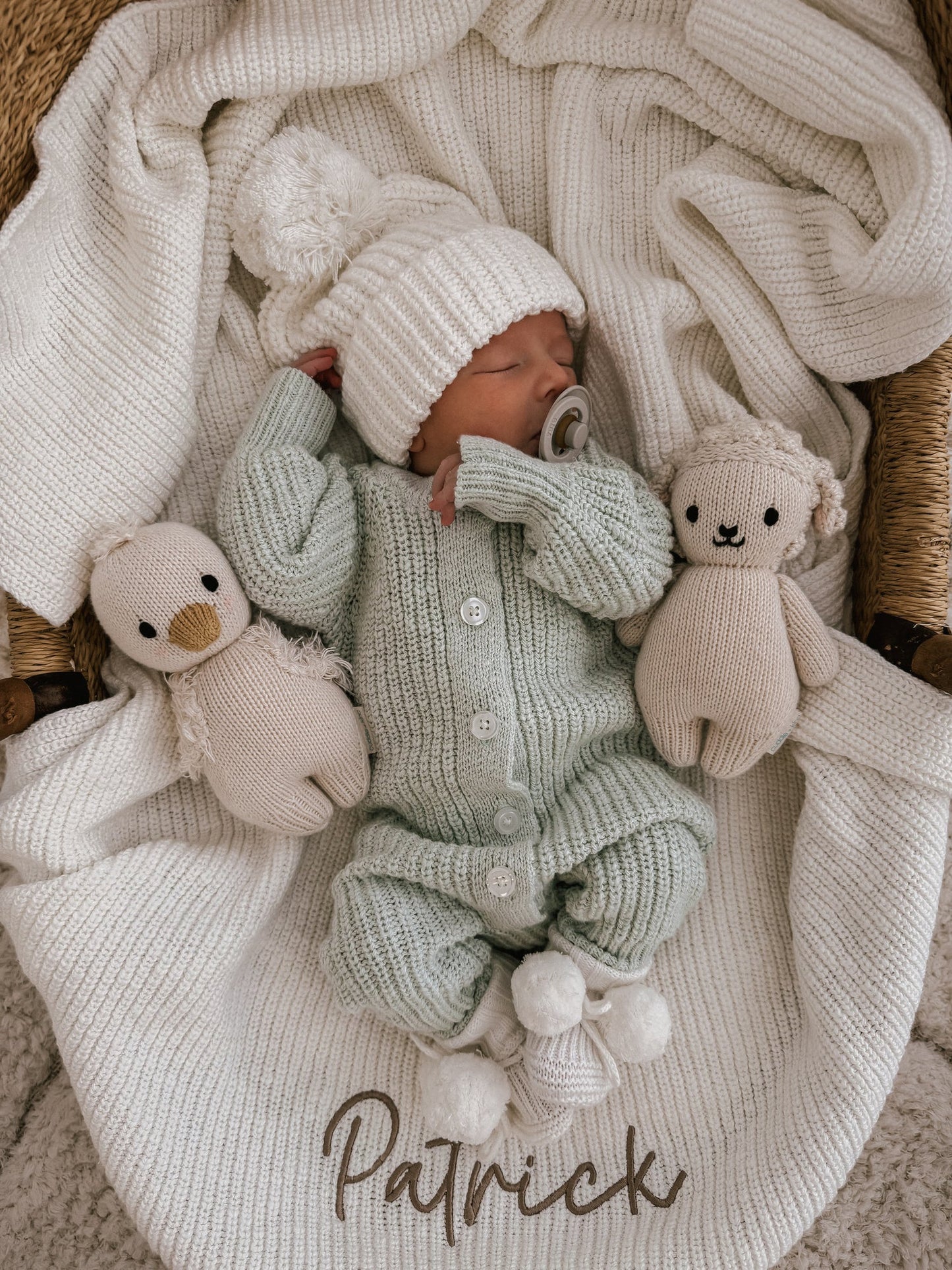 Petite + Co - Chunky Textured Knit Beanie - Snow