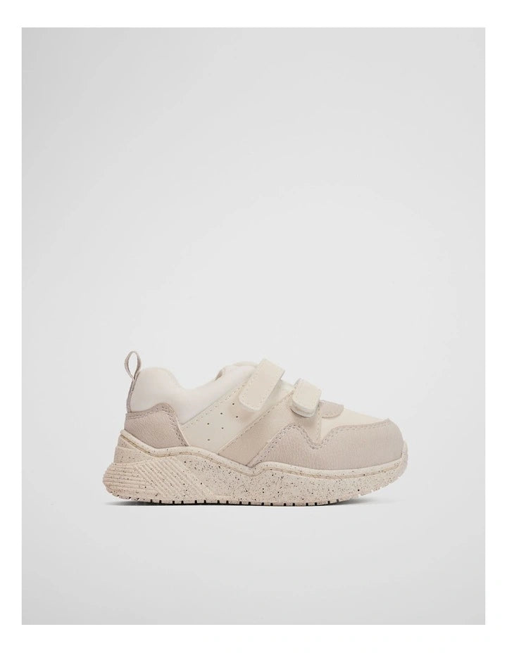Country Road - Dallas Strap Sneaker