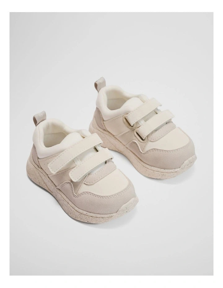 Country Road - Dallas Strap Sneaker