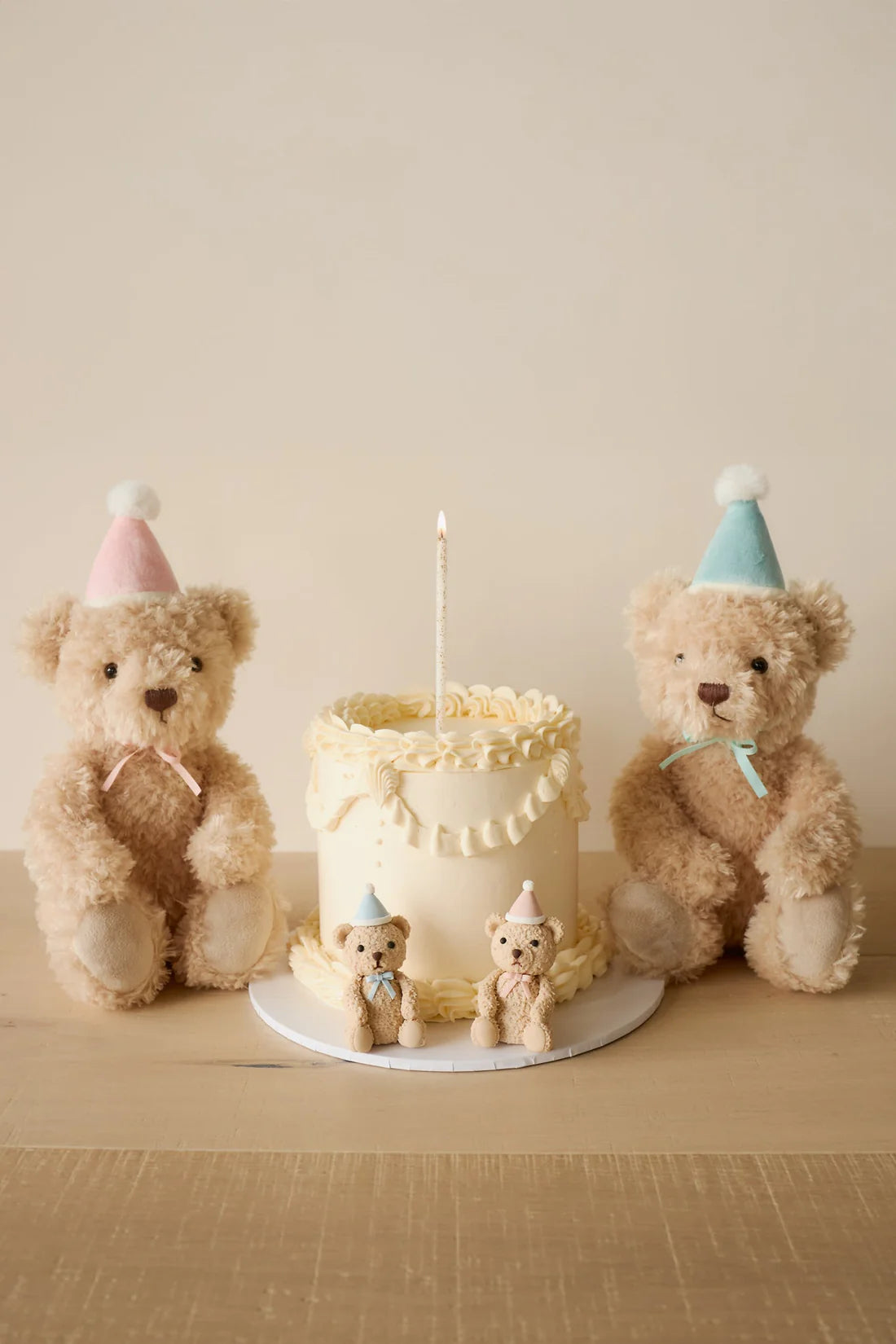 Jamie Kay Snuggle Bunnies - Birthday Arthur - Sky