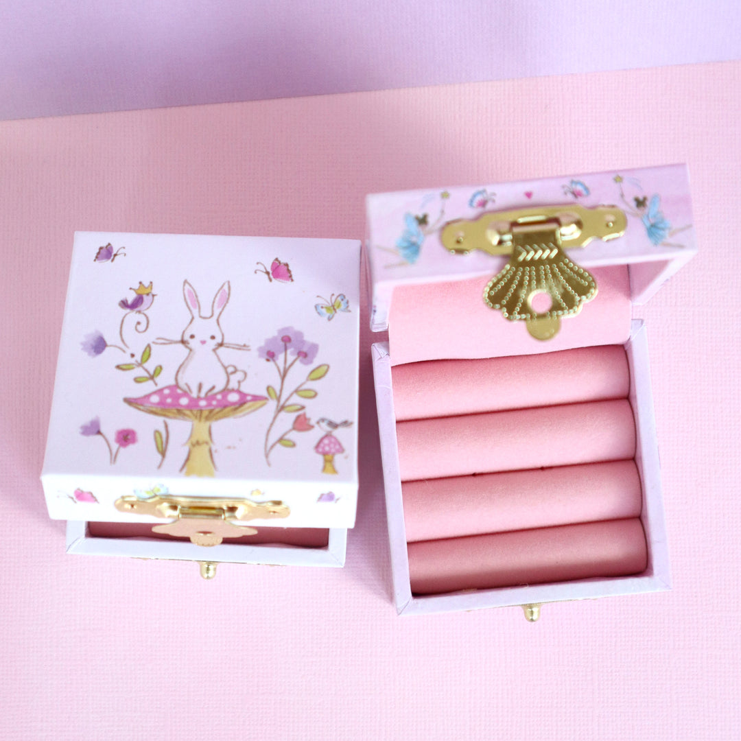Lauren Hinkley - Pink Fantasia Ring In Bunny Box